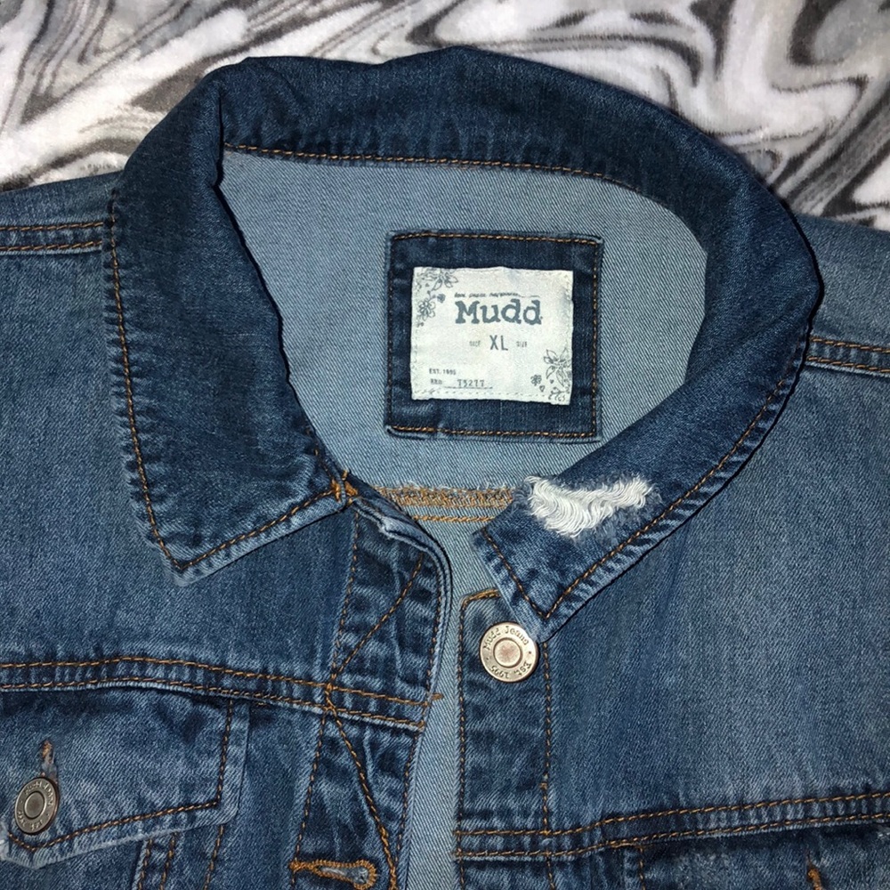 Jean Jacket - Picture 2 of 3